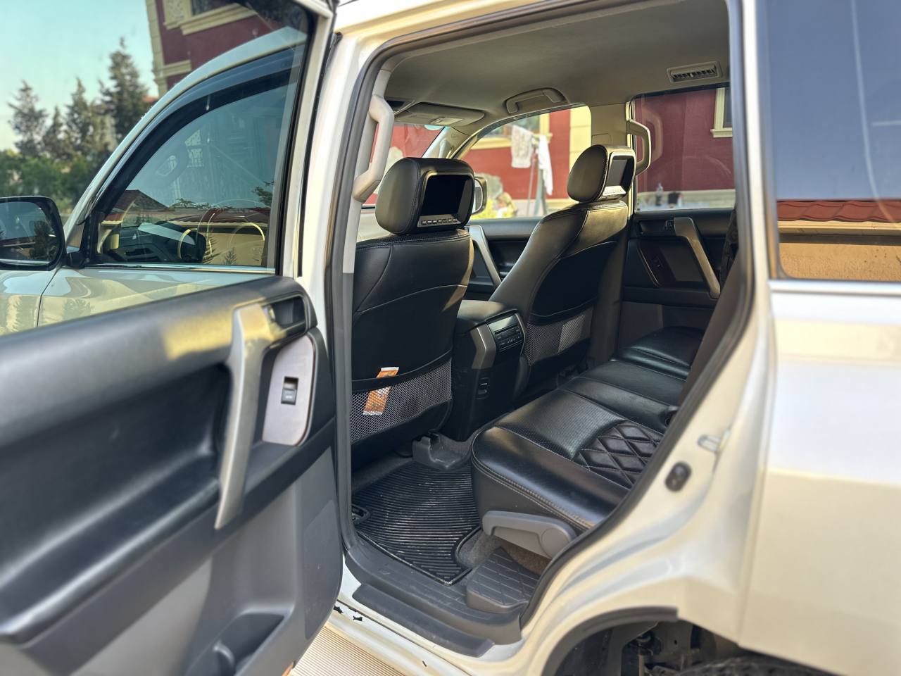 Toyota Prado 2012 - şəkil 15
