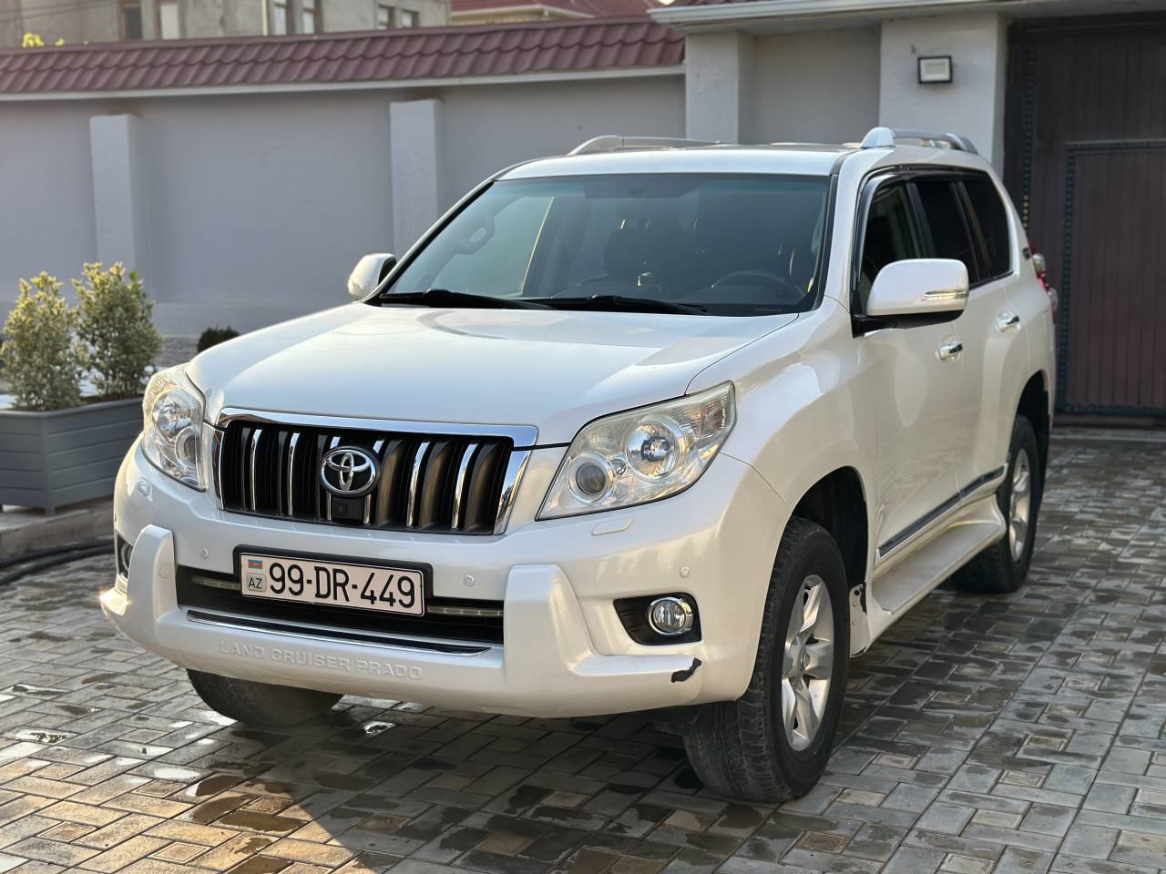 Toyota Prado 2012 - şəkil 2