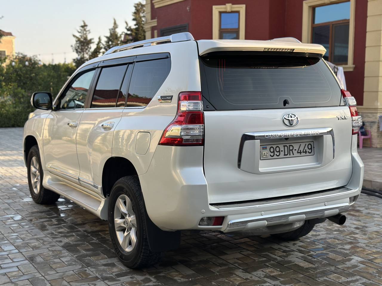 Toyota Prado 2012 - şəkil 4