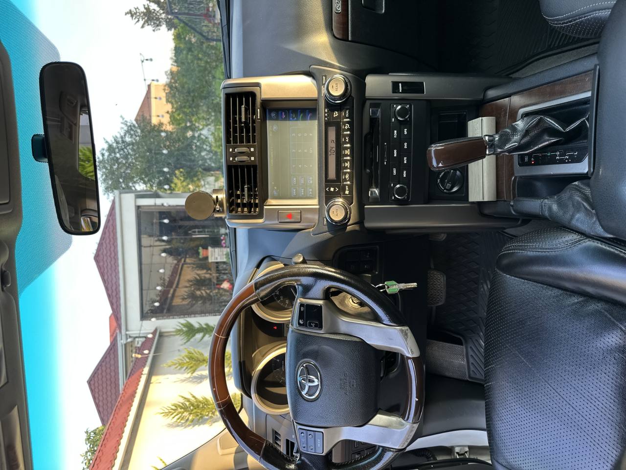 Toyota Prado 2012 - şəkil 8