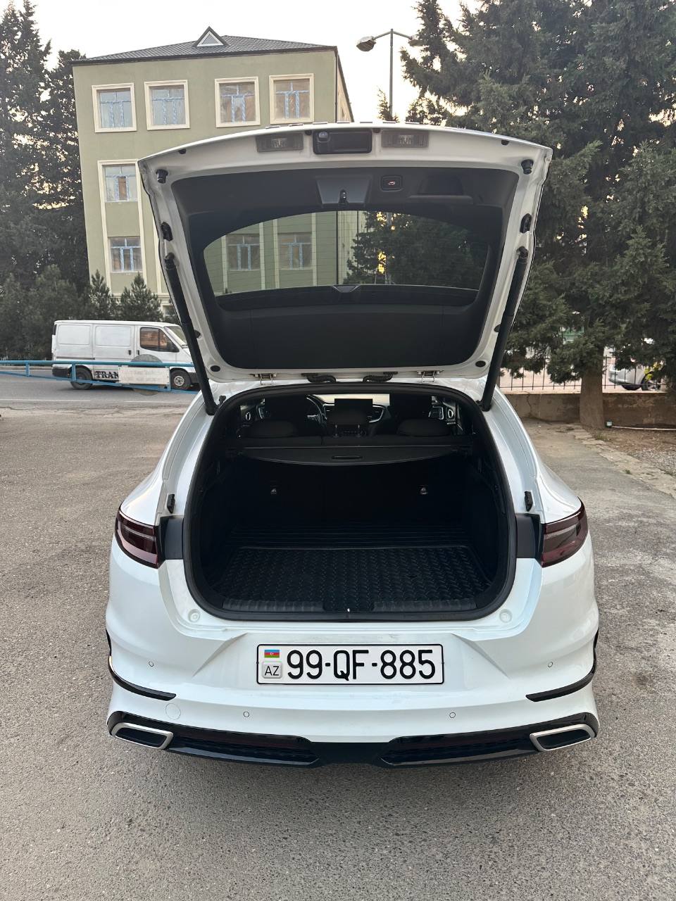 Kia Ceed 2019 - şəkil 7