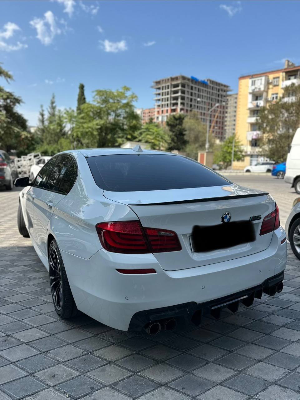 BMW 5 2011 - şəkil 4